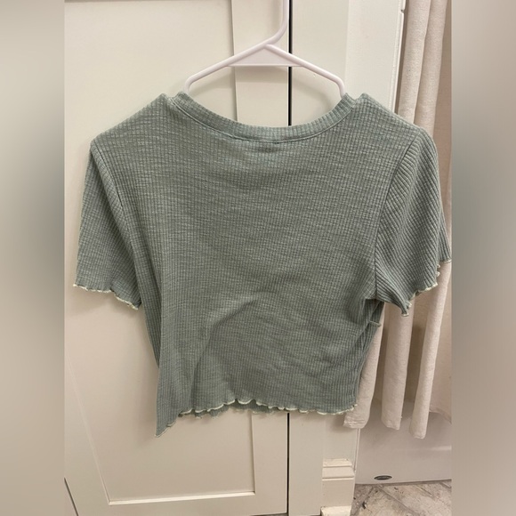 Green Ribbed Altar’d State Shirt - Picture 3 of 3